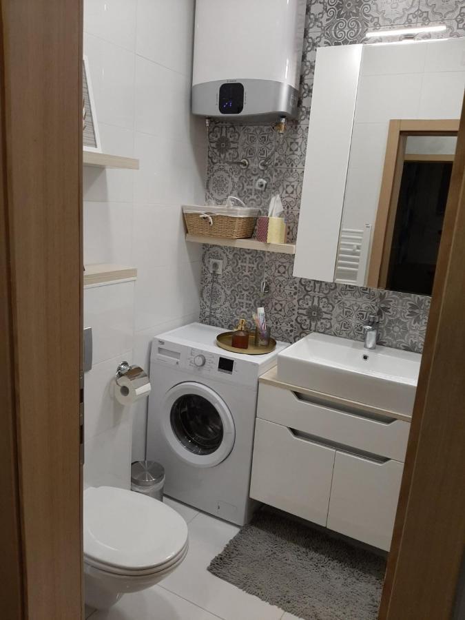 Stefan Lux Apartment Bijeljina Esterno foto