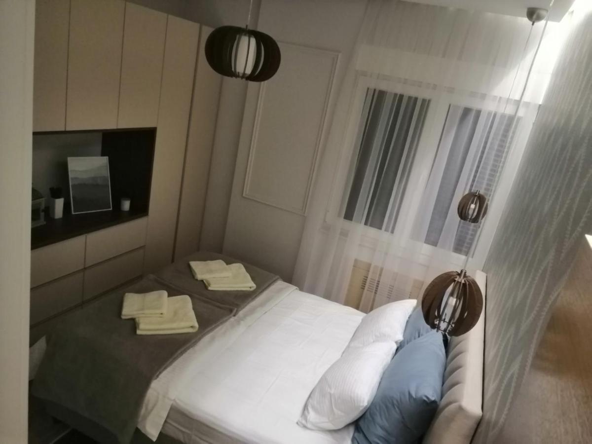 Stefan Lux Apartment Bijeljina Esterno foto